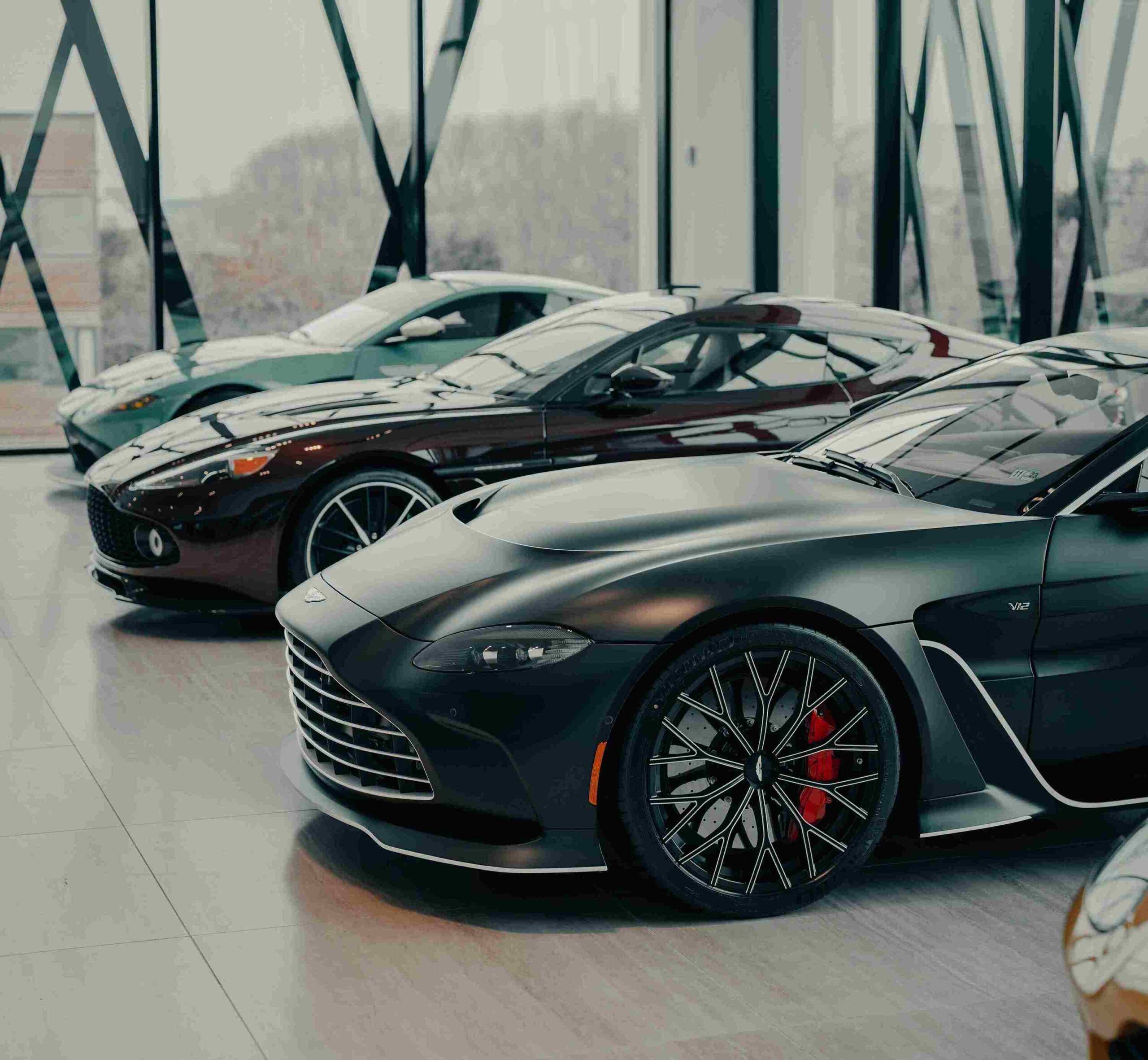 Luxury Car Leasing Dubai: What to Know Before You Commit